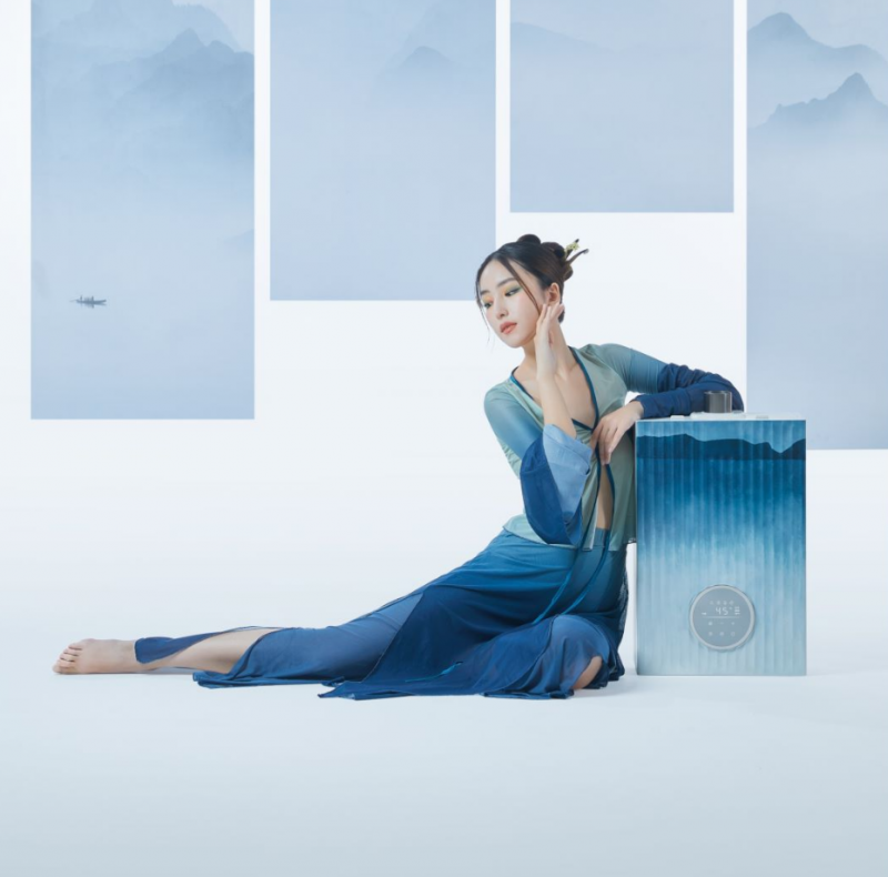 老板电器携手中国美院打造“艺术家”热水器AWE2024的视觉盛宴(图3)