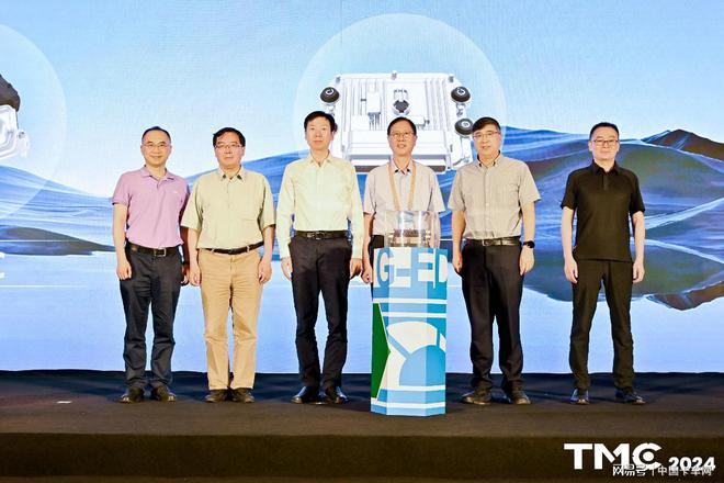重大突破自主可控绿传科技发布自研全国产控制器(图2)