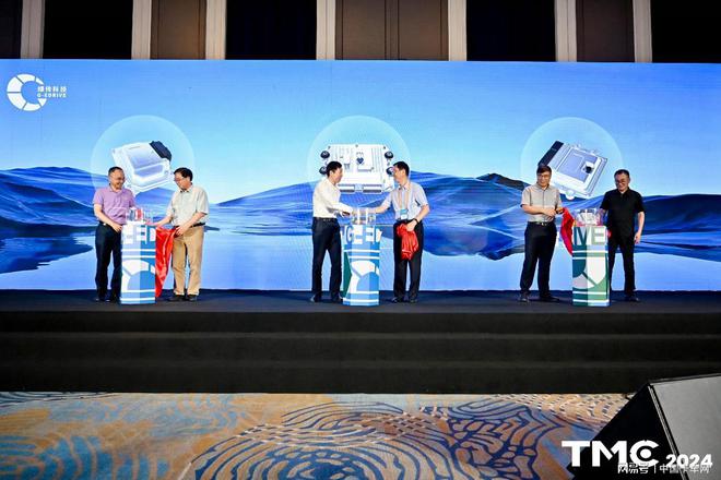 重大突破自主可控绿传科技发布自研全国产控制器(图4)