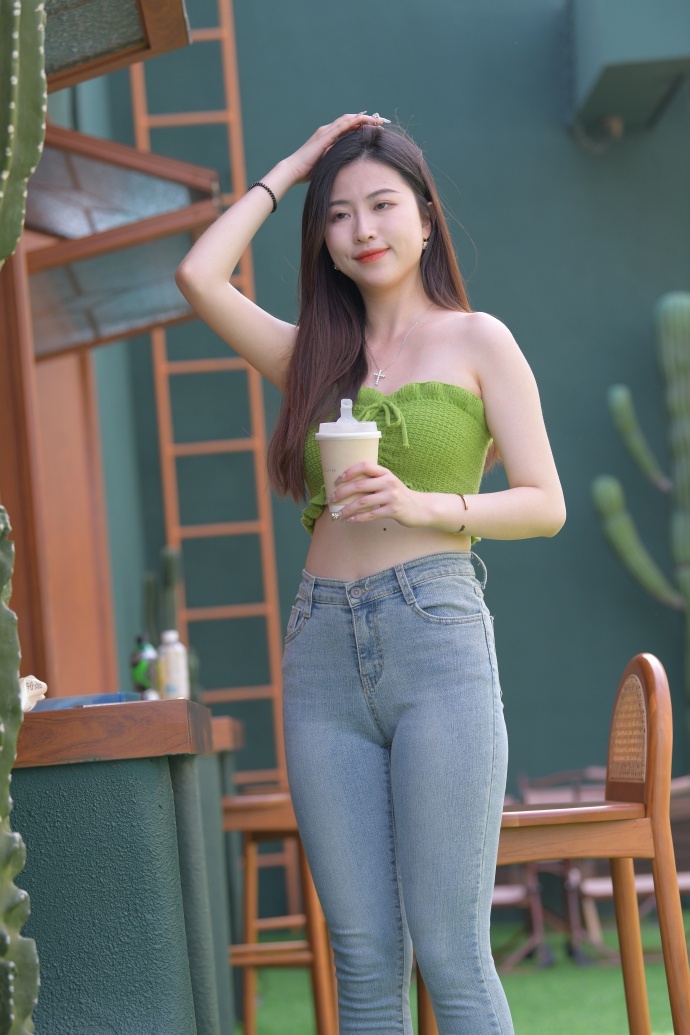 熊猫体育平台：交换朋友夫妇2