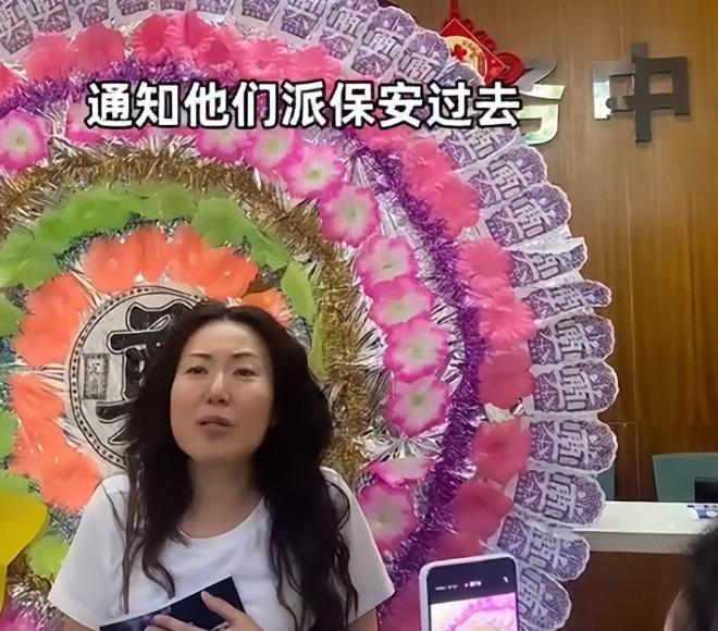 女孩被害现场惨烈母亲见遗体头上插着刀凶手家属抱怨引众怒(图5)