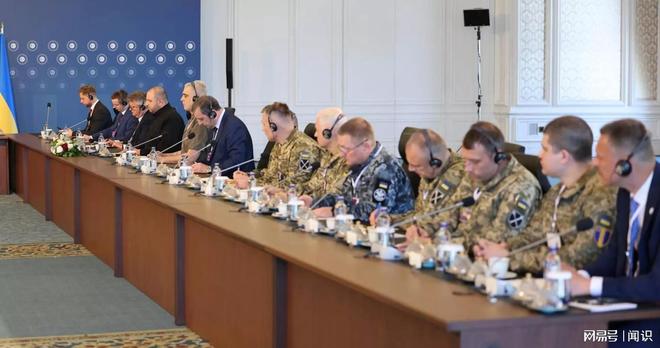 普京强压复仇怒火如期谈判给乌两条路不割地就严惩泽连斯基(图2)