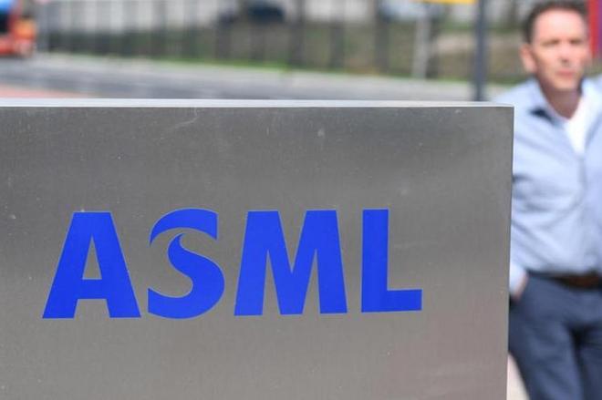 美荷两国曾同时发声对中国独立研发的光刻机技术给予了强烈批评(图5)