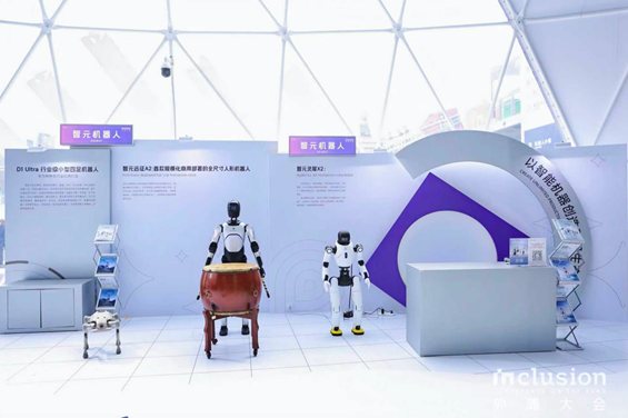 全球具身智能机器人TOP5榜单发布智元机器人位居榜首